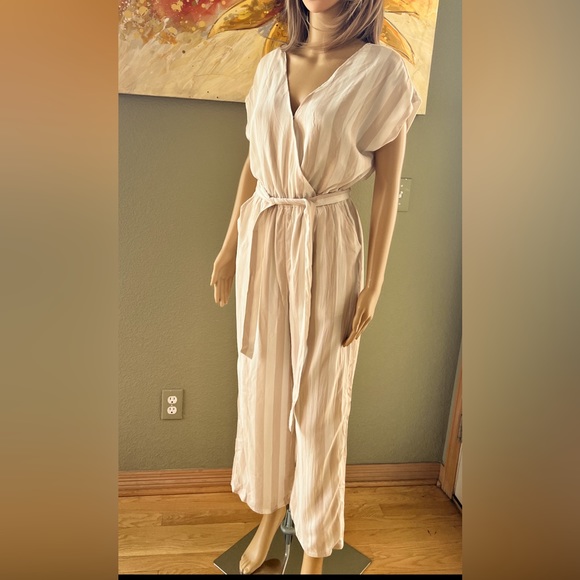 AEO Striped Pant Jumpsuit - Picture 3 of 16